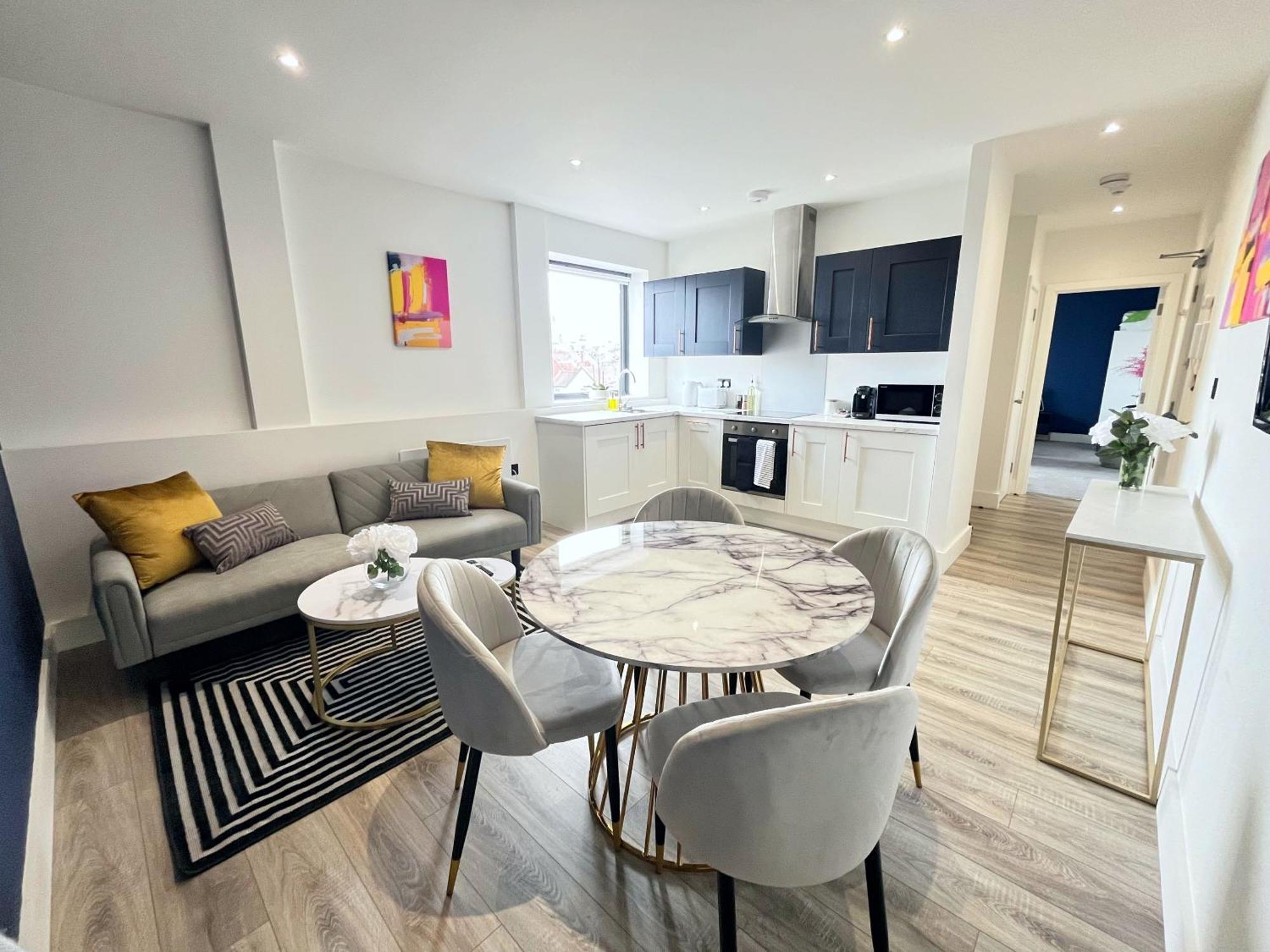 Luxury Norwich City Centre Apartment - Free Parking ภายนอก รูปภาพ