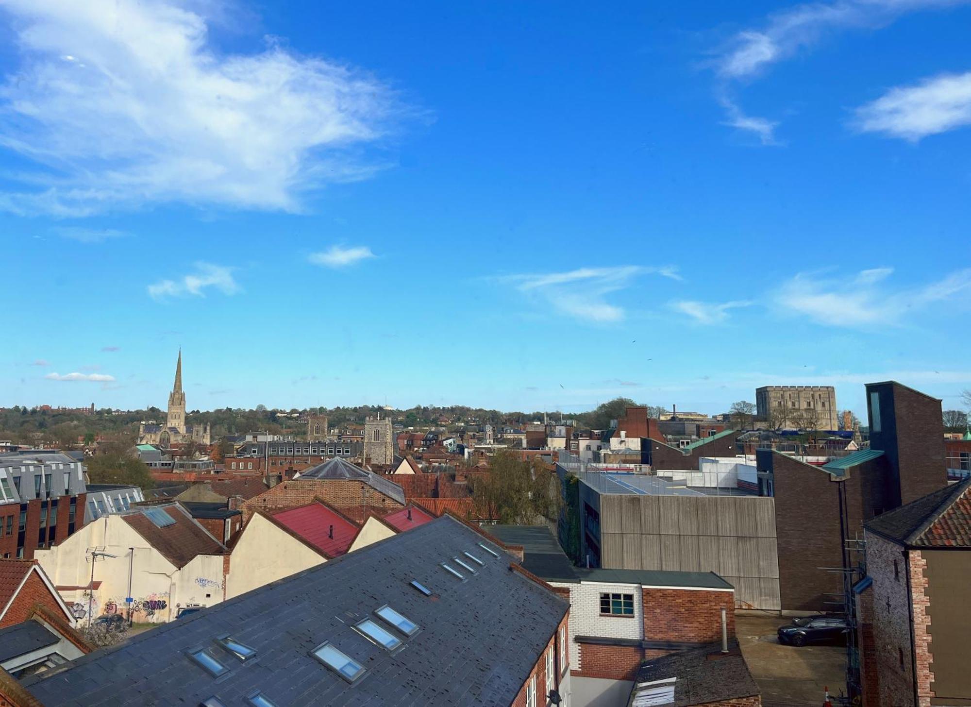 Luxury Norwich City Centre Apartment - Free Parking ภายนอก รูปภาพ