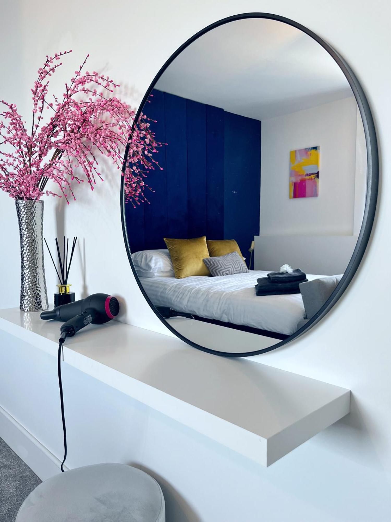 Luxury Norwich City Centre Apartment - Free Parking ภายนอก รูปภาพ